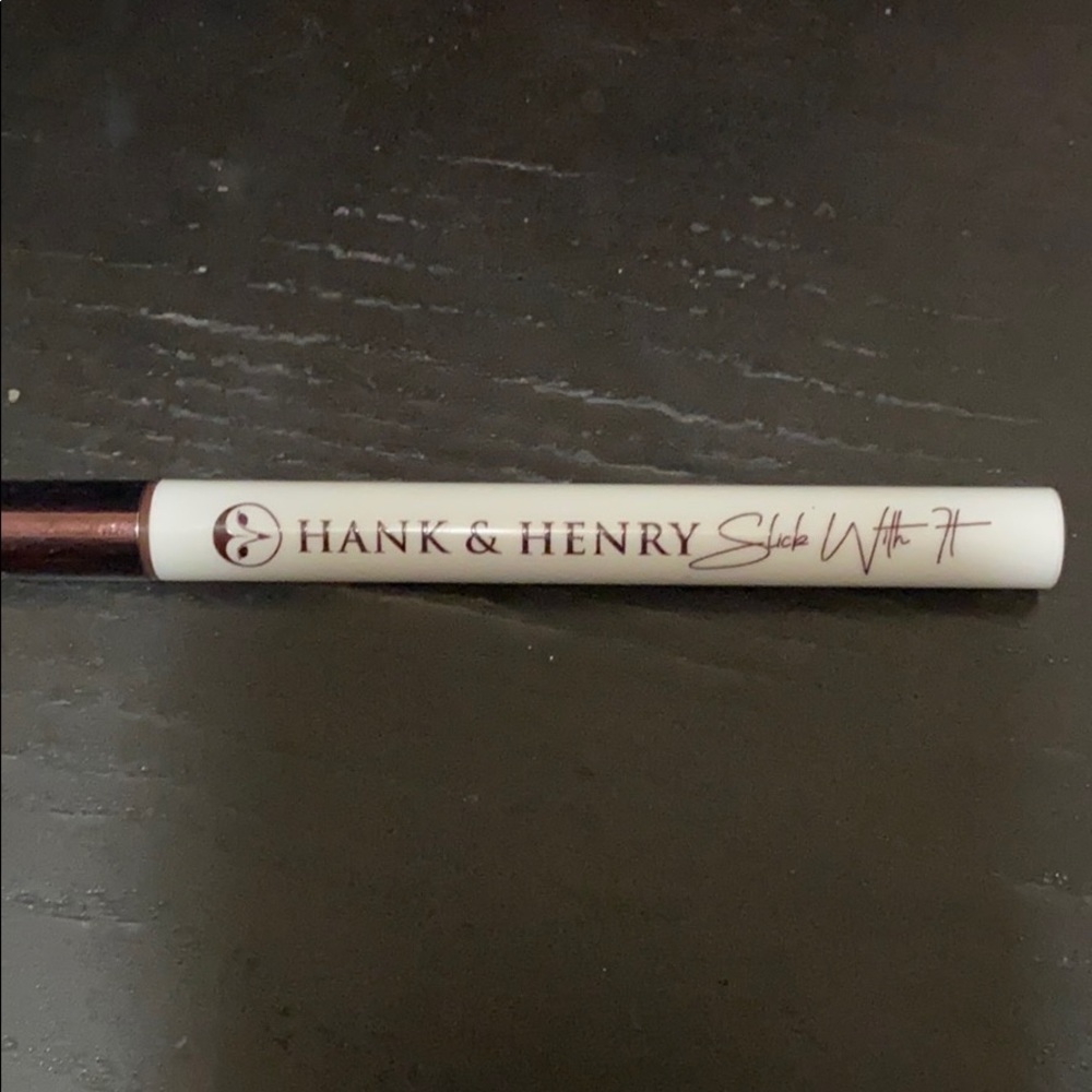 Hank and Henry liquid eyeliner